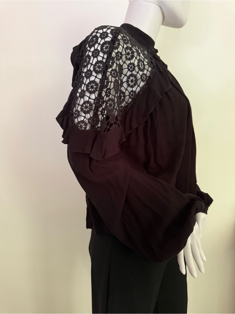 Free People. Little bit of love top. - Picture 2 of 7